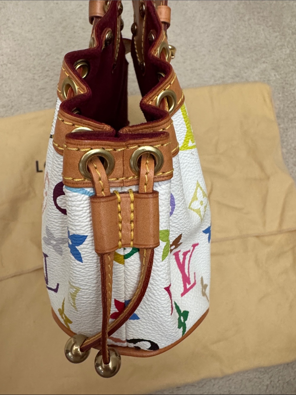 Takashi Murakami X Louis Vuitton White Monogram Multicolore Canvas Theda PM - Picture 7 of 16